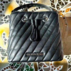 *~*Michael Kors Drawstring Handbag*~*